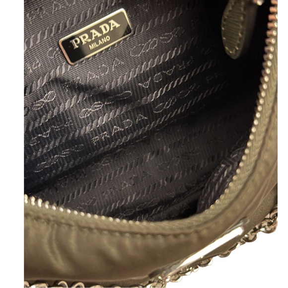 Prada re- nylon shoulder bag army green - Picture 4 of 4